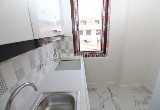 Centrally Located New Properties Near the Sea in Maltepe 8