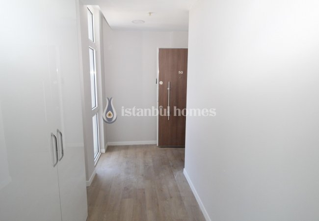 Bahçelievler Yenibosna'da Havuzlu Sitede Lüks Daireler 11