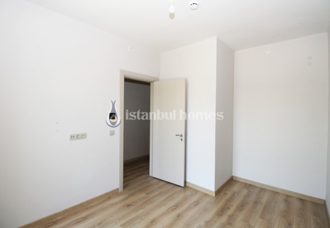 Modern Apartments in Maltepe Istanbul Close to D 100 Highway 21