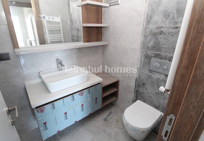Real Estate in a Complex with Pools in Istanbul Silivri 20