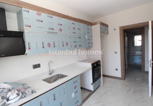 Real Estate in a Complex with Pools in Istanbul Silivri 19