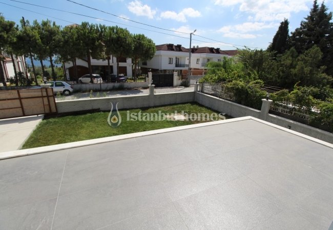 Отдельная Вилла с 2 Садами в Стамбуле, Бейликдюзю 20