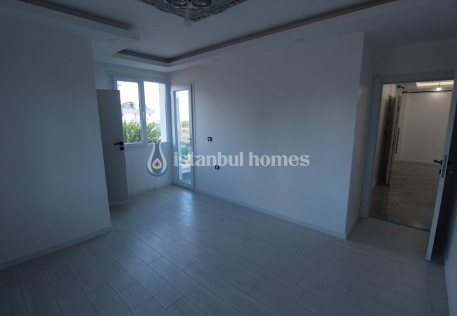 Отдельная Вилла с 2 Садами в Стамбуле, Бейликдюзю 31