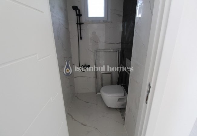 Отдельная Вилла с 2 Садами в Стамбуле, Бейликдюзю 34