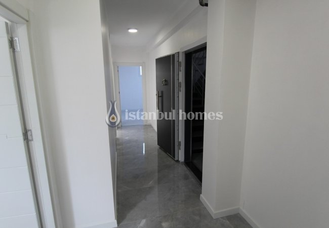 Отдельная Вилла с 2 Садами в Стамбуле, Бейликдюзю 12