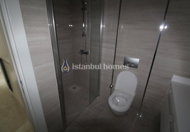 Key Ready Apartments in a Complex in Bahcesehir Istanbul 21