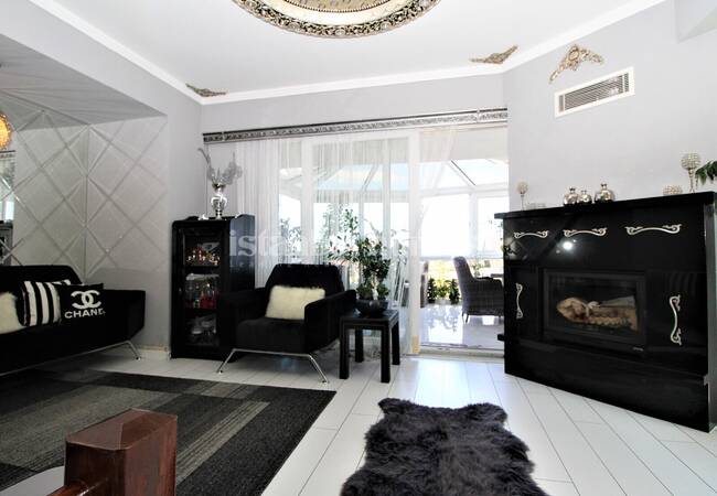 İstanbul Kurtköy'de Nezih Çevreye Sahip Bakımlı Villa 14