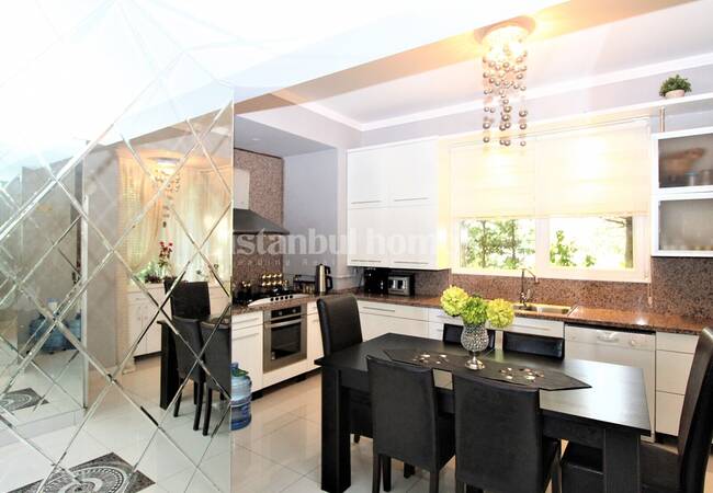 İstanbul Kurtköy'de Nezih Çevreye Sahip Bakımlı Villa 18