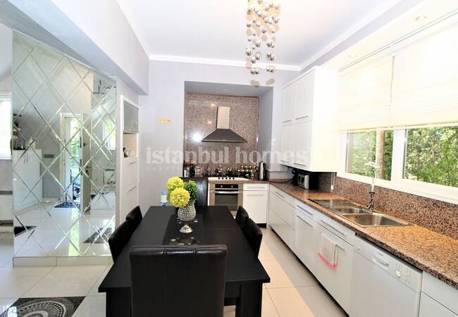 İstanbul Kurtköy'de Nezih Çevreye Sahip Bakımlı Villa 20