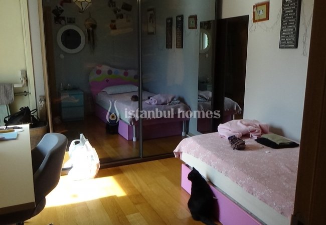 Beşiktaş'ta Ihlamur Kasrı'na Komşu Bahçe Katı Dubleks Daire 15