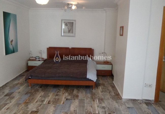 Beşiktaş'ta Ihlamur Kasrı'na Komşu Bahçe Katı Dubleks Daire 11