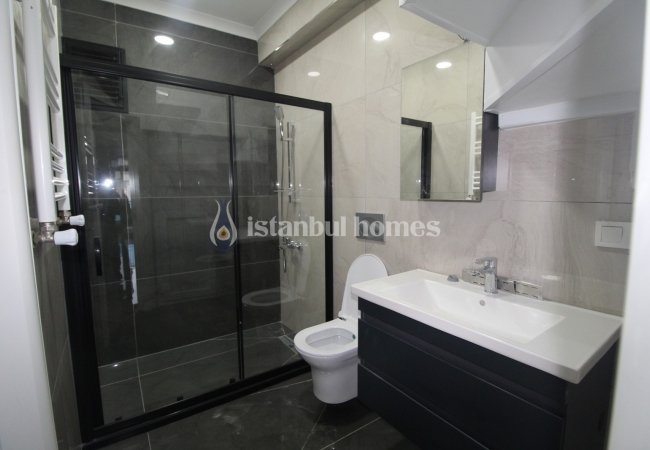 5+1 Duplex Apartment with City View in Istanbul Eyupsultan 9