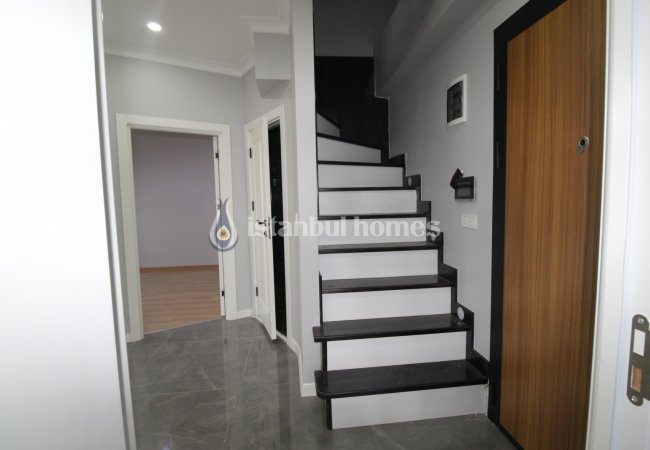 5+1 Duplex Apartment with City View in Istanbul Eyupsultan 10
