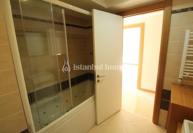 Modernly Designed Ready to Move Apartments in Buyukcekmece 37