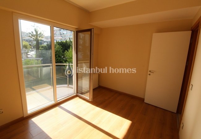 Modernly Designed Ready to Move Apartments in Buyukcekmece 40