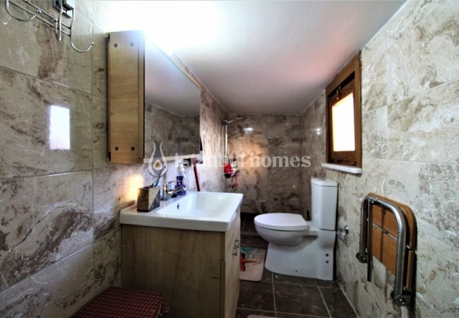 Semi-detached Villa in Pendik Istanbul in a Family Concept Complex 17