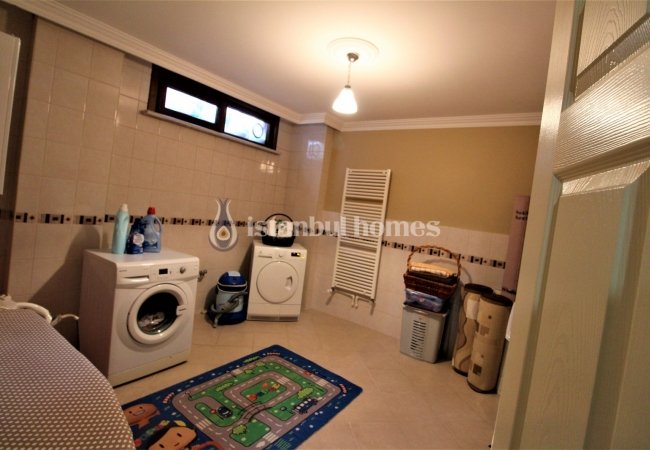 Semi-detached Villa in Pendik Istanbul in a Family Concept Complex 19