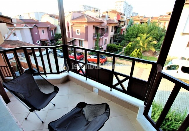 Semi-detached Villa in Pendik Istanbul in a Family Concept Complex 21