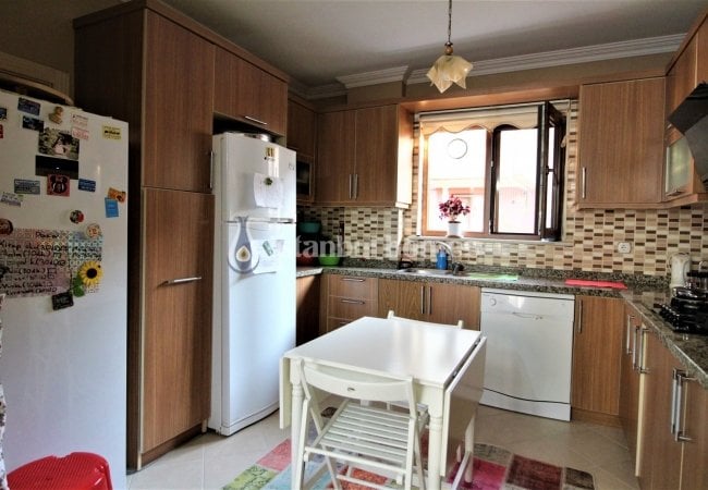 Semi-detached Villa in Pendik Istanbul in a Family Concept Complex 6