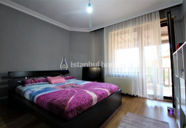 Semi-detached Villa in Pendik Istanbul in a Family Concept Complex 11