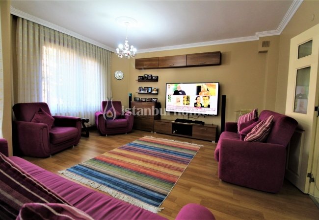 Semi-detached Villa in Pendik Istanbul in a Family Concept Complex 4