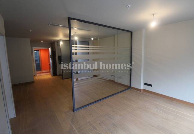 İstanbul Şişli'de Şehrin Kalbinde Satılık Lüks Ofisler 8