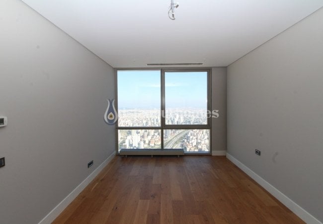 İstanbul Ataşehir'de Anayollara Yakın Lüks Sitede Daireler 24