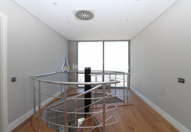 İstanbul Ataşehir'de Anayollara Yakın Lüks Sitede Daireler 28