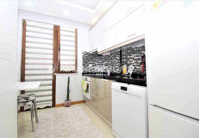 Ümraniye'de Metroya Yakın Satılık Bakımlı Daire 7