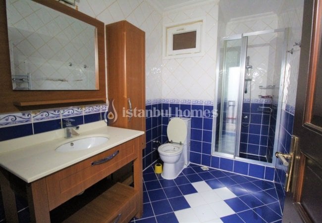 Maison Mitoyenne 6+1 Avec Jardin À Eyupsultan Istanbul 16