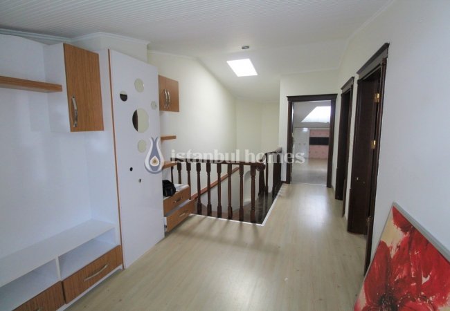Maison Mitoyenne 6+1 Avec Jardin À Eyupsultan Istanbul 19