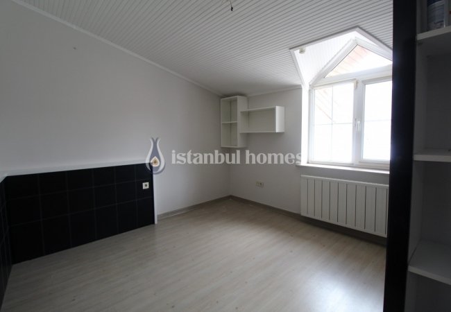 Maison Mitoyenne 6+1 Avec Jardin À Eyupsultan Istanbul 24