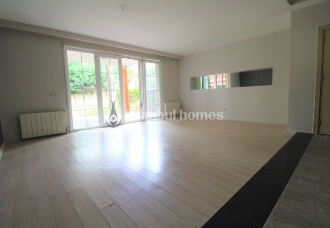 Maison Mitoyenne 6+1 Avec Jardin À Eyupsultan Istanbul 12