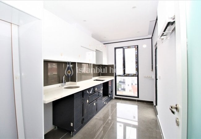 Kartal'da Metroya Yakın Satılık Sıfır Lüks Daireler 6