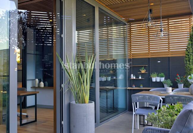 Modern Real Estate with Island and Sea Views in Maltepe 9