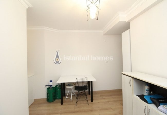 Furnished Apartment for Investment in Istanbul Kadikoy 4