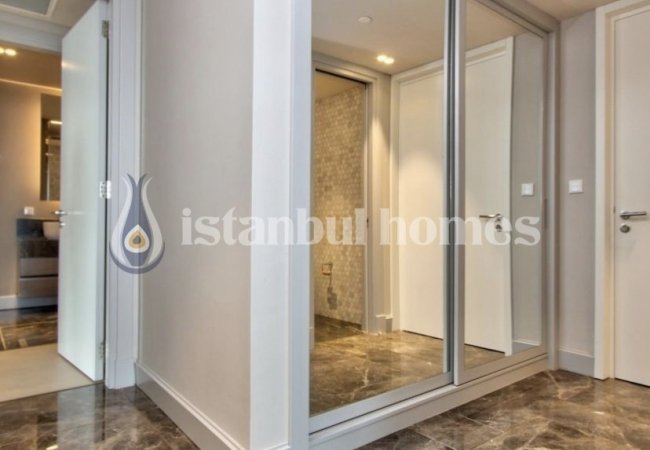 Apartments in a Complex with Comprehensive Services in Sisli 14