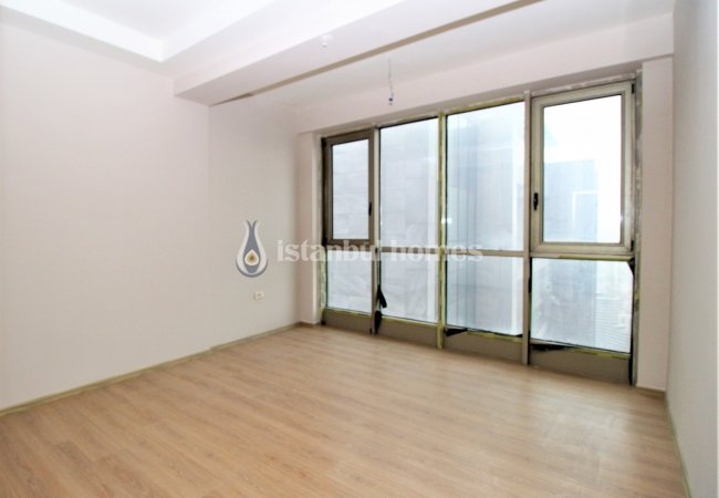 Kartal’da Metroya Yakın Site İçinde Deniz Manzaralı Gayrimenkuller 18