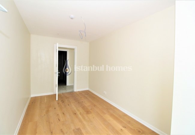 Pendik'te Ulaşım Ağı Üzerinde Lüks ve Modern Ticari Mülkler 14