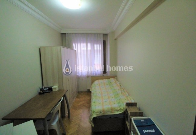 Well Located Spacious Five Bedroomed Duplex Flat in Fatih 9