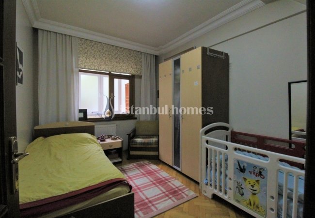 Well Located Spacious Five Bedroomed Duplex Flat in Fatih 10