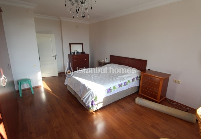 İstanbul Büyükçekmece'de Müstakil Bahçeli Tripleks Villa 22