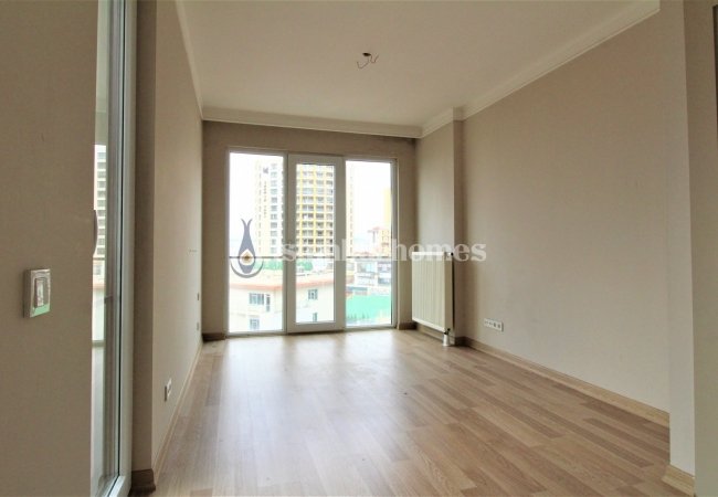 Tuzla’da Güvenlikli Sitede Deniz ve Adalar Manzaralı Daire 10