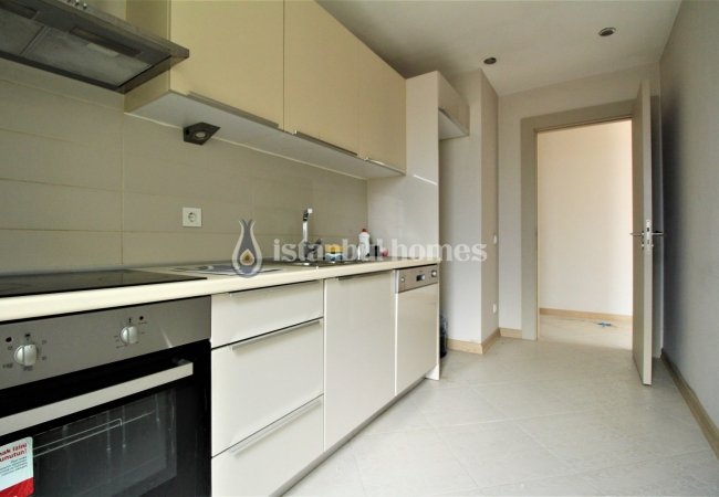 Tuzla’da Güvenlikli Sitede Deniz ve Adalar Manzaralı Daire 12