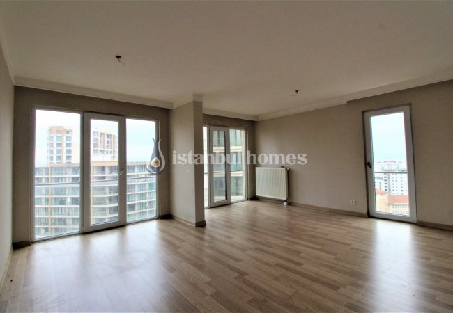 Tuzla’da Güvenlikli Sitede Deniz ve Adalar Manzaralı Daire 8