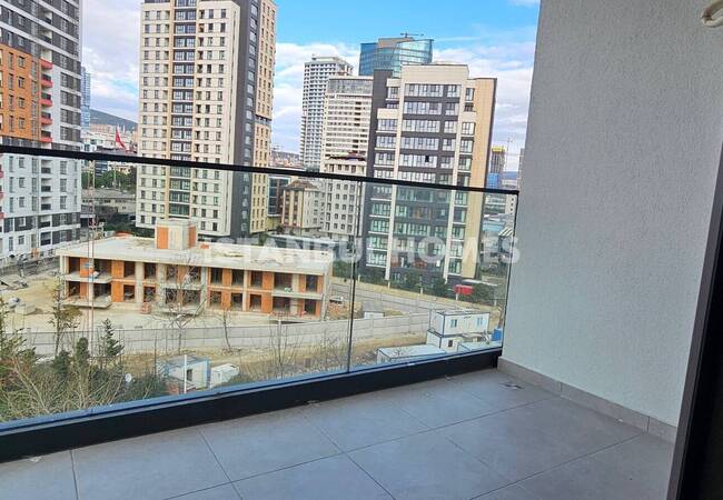 عقارات حديثة في مجمع سكني بمفهوم فندقي في مالتبه 21