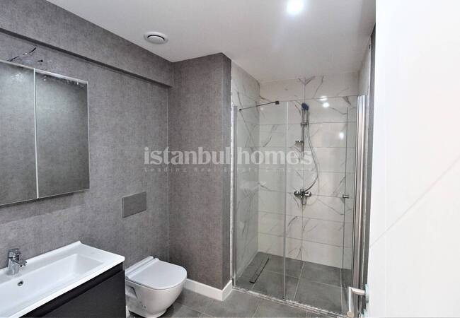 Well Located Properties in a Secure Complex in Umraniye 13