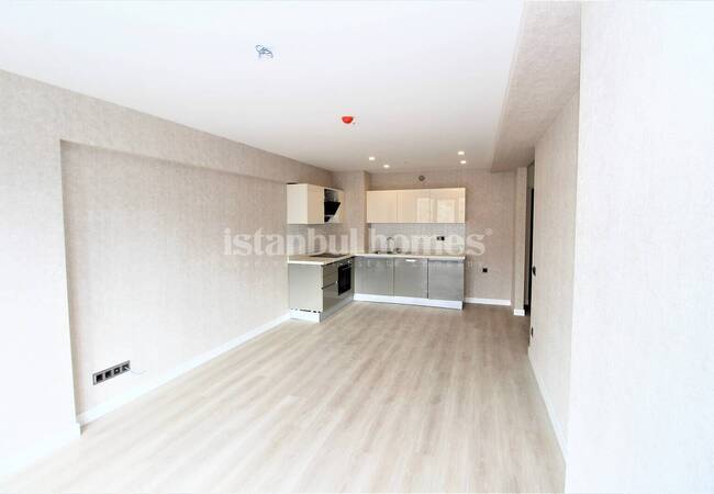 Well Located Properties in a Secure Complex in Umraniye 7