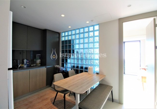 Modern Flat with High Rental Income Potential in Kartal 15