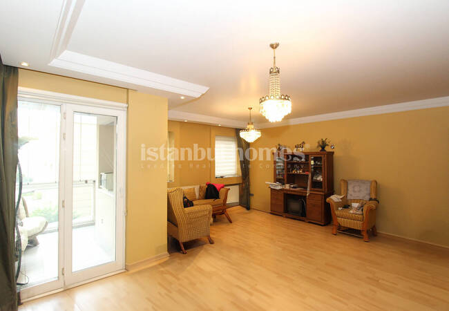 Well-located Resale Apartment for Sale in Istanbul Atasehir 10